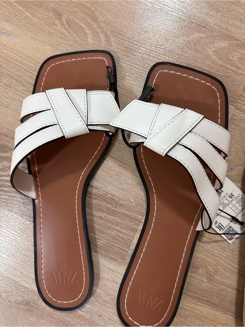 ZARA White Braided Leather Slide Sandals